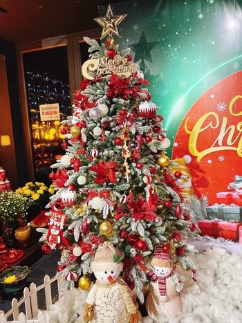 Cây Thông Noel PE Phủ Tuyết Cao 2m1 Full Phụ Kiện trang Trí Giáng Sinh