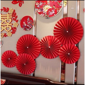 Set 6 quạt giấy đỏ đính ngọc trai trang trí tết