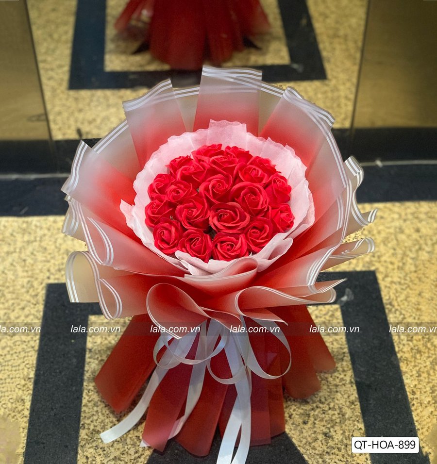 Bó hoa sáp thơm 20 bông mùa hoa đẹp nhất sắc đỏ nồng thắm mẫu 899