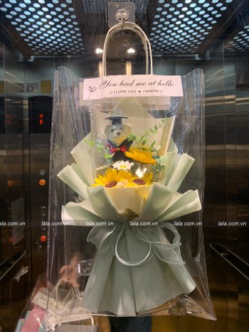 Túi bó hoa hướng dương sáp kèm gấu tốt nghiệp mẫu 944