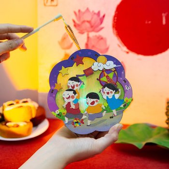 Lồng Đèn Trung Thu Bằng Gỗ Các Bé Vui Rước Đèn Đêm Trăng