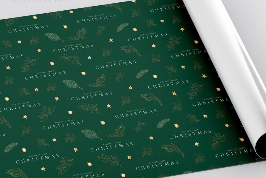 Set 5 Giấy Gói Quà Nền Xanh Lá Merry Christmas Và Quả Châu Ngôi Sao