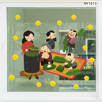 Decal Trang Trí Tết gia đình sum vầy gói bánh ngày Tết