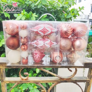 Hộp quả châu cao cấp màu hồng nude nhiều họa tiết trang trí noel