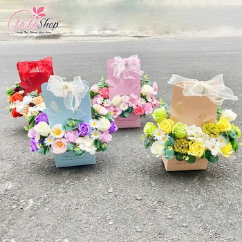 Túi giấy hoa sáp lung linh sắc màu quà tặng kỷ niệm