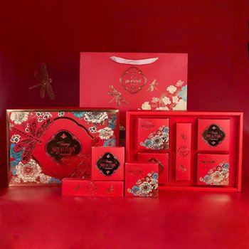 Hộp 4 Bánh Trung Thu Tân Dân Lợi Vũ Điệp Hoàng Kim Kèm Trà