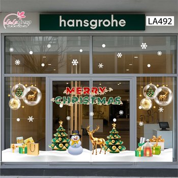 Combo Decal Trang Trí Noel Người Tuyết Và Tuần Lộc Vàng Bên Cây Thông Xanh