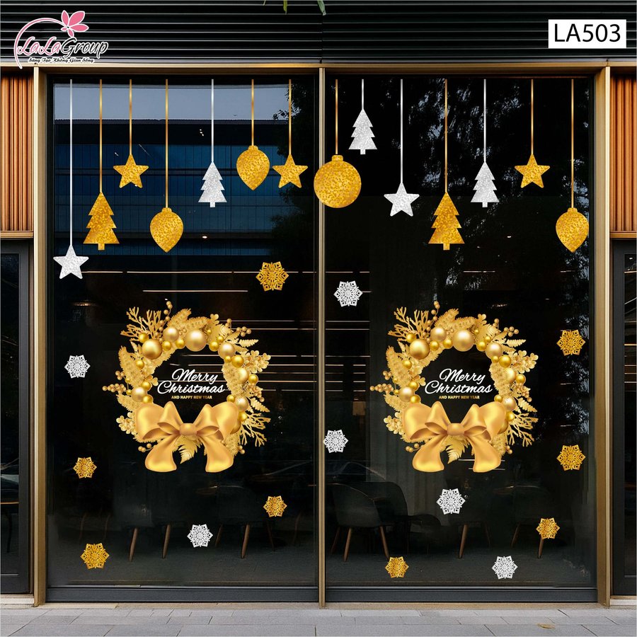Combo Decal Trang Trí Noel Vòng Nguyệt Quế Và Những Quả Châu Vàng Lung Linh