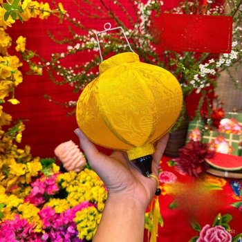 Lồng đèn hội an trang trí tết - (Loại Tròn vàng)