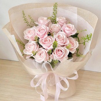 Bó Hoa Hồng Ngọt Ngào Quà Tặng Ý Nghĩa Xinh Xắn