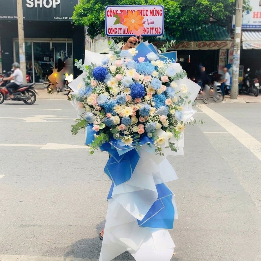 Kệ Hoa Chúc Mừng Khai Trương Tone Xanh Dương Hiện Đại