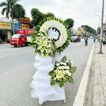 Kệ Hoa Chia Buồn 2 Tầng Hoa Lan Trắng Phối Lưới Tầng Thanh Nhã