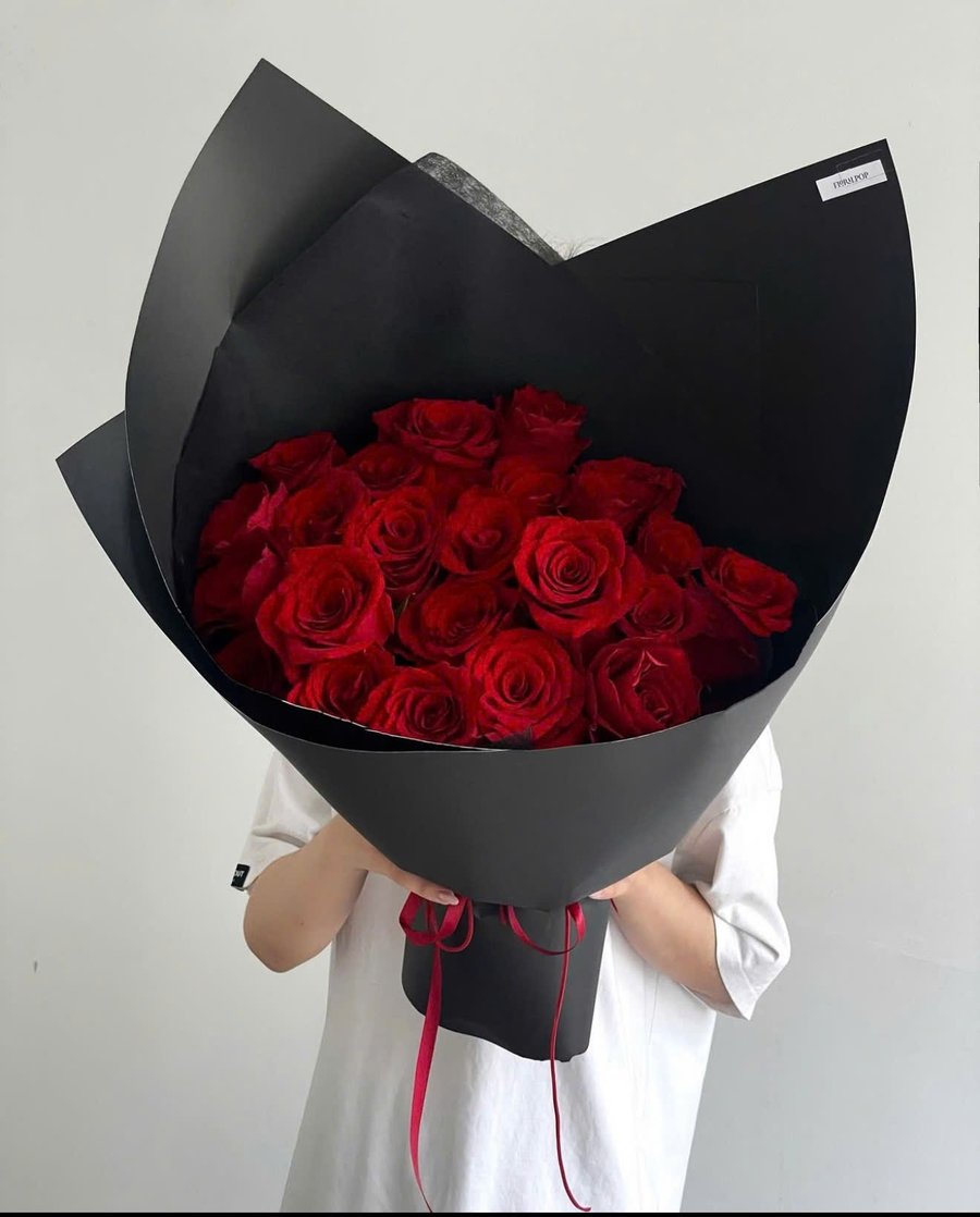 Bó Hoa Hồng Đỏ Tươi Sang Trọng Quà Tặng Thay Lời Yêu Thương