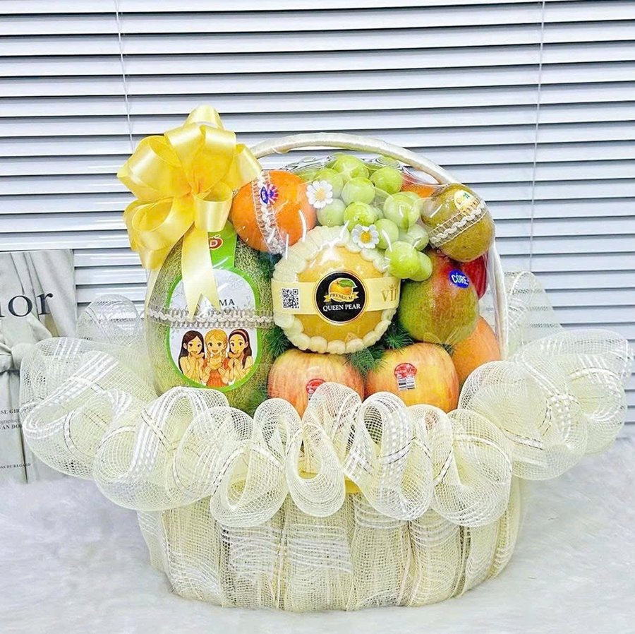 Giỏ Quà Tặng Trái Cây Nhập Khẩu Cao Cấp Tone Trắng Kem Thanh Lịch