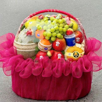 Giỏ Trái Cây Nhập Khẩu Mix Lưới Đỏ Quà Tặng Ý Nghĩa
