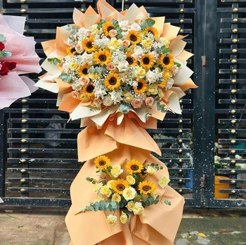 Kệ Hoa Mừng Khai Trương 2 Tầng Hướng Dương Mix Hoa Hồng